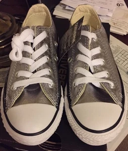 NWB Converse Girls Youth Size 12 Ox Metallic Gunmetal All Star Shoes - Picture 1 of 4