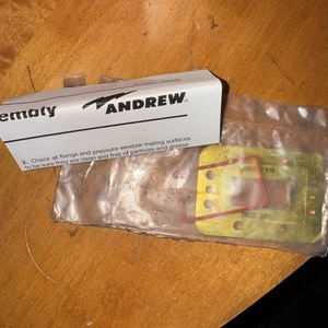 Andrew WR-137 Pressure Window NOS - Picture 1 of 2