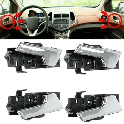 Juego de 4 manijas interiores de puerta cromadas izquierda + derecha para Chevy Aveo G3 Foto 1 de 4