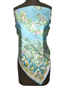 GUCCI GG Floral Silk Twill Scarf - Picture 1 of 3