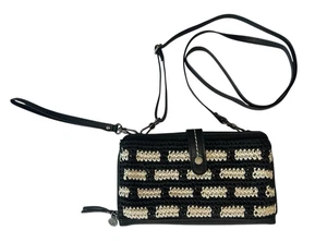 THE SAK Iris Black Tile Crochet Smartphone Crossbody Purse Wallet Wristlet NWOT - Picture 1 of 5