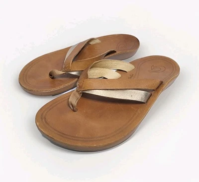 Olukai KaeKae Womens Size 7 Gold Brown Leather Flip Flop Sandals Beach Pool - Image 1 of 4
