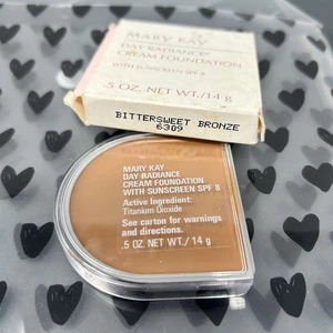 Mary Kay Day Radiance Creme Foundation Bittersweet Bronze LSF8 6309 eingestellt - Bild 1 von 1
