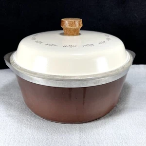 Olla de stock de horno holandés CLUB 4 quilates marrón aluminio con tapa floral bronceada mango de madera - Imagen 1 de 11