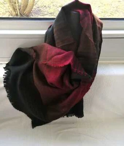 RESTPOSTEN XXL Kuschel Wollschal Fransentuch Linien Rot Schwarz Braun unisex - Picture 1 of 2
