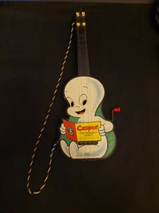 CASPER THE FRIENDLY GHOST UKULELE 1959 CHITARRA CORDE INTATTE VINTAGE DA COLLEZIONE - Foto 1 di 10