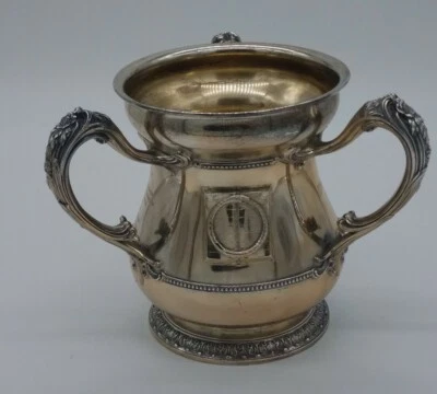 GORHAM PEDIDO ESPECIAL PLATA ESTERLINA TRES ASAS TAZA AMOROSA / TROFEO YALE  Foto 1 de 4