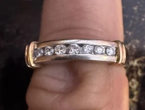 ๐๐10kt Vintage White & Yellow Gold Diamond Wedding Band๐๐ - Picture 1 of 10