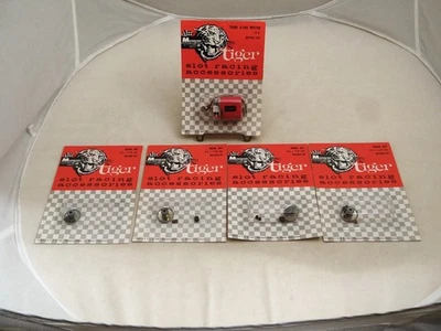 1960's MONOGRAM SLOT CAR PARTS #1402 TIGER X-200 MOTOR + #1502 GEARS -OLD STOCK - Image 1 of 4