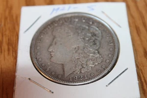 Dólar de plata Morgan 1921-S - emisión del año pasado 90% - Imagen 1 de 4