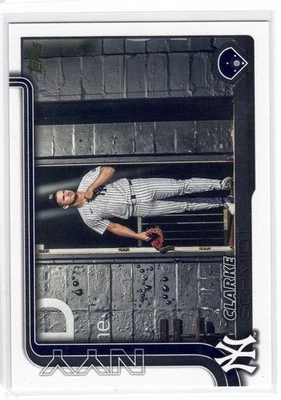 2025 Topps Series 2 #395 Clarke Schmidt Golden Mirror SSP New York Yankees - Image 1 of 2