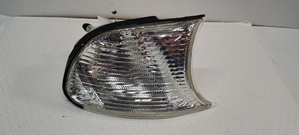 Luz de señal de estacionamiento lateral del pasajero 444-1507R-AQ-C - para BMW M3 323i 999-2001 🔥 Foto 1 de 4