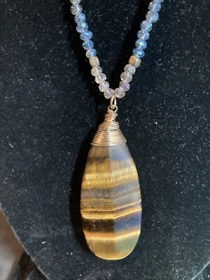 娜塔莎老虎眼吊坠串珠项链金色 B137 — 第 1/4 张图片