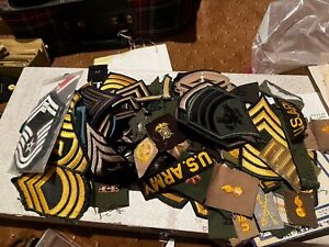 10 Us Military Patches/ Insignias Lot