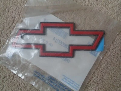 GM 10099514 1990 1991 1992 1993 CHEVROLET LUMINA BOW TIE EMBLEM - NEW OEM - Image 1 of 4