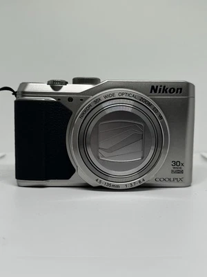 Nikon Coolpix S9900 16.0MP 30x Compact Digital Camera - Fully Working Order - Image 1 of 4