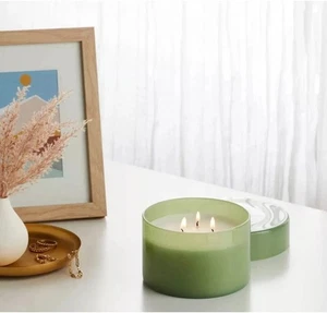 3-Docht Glas Glas Kerze mit Deckel Gurke Kühlen 11,5 Unzen - Room Essentials™ Neu - Bild 1 von 3
