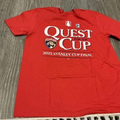 Camisa Fanatics Florida Panthers Quest For The Cup 2025 para hombre mediana nueva sin etiquetas roja Foto 1 de 4