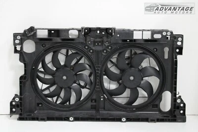 Nissan Altima S 2019-2023 2,5 L motor radiador soporte ventilador de refrigeración cubierta OEM Foto 1 de 4