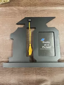 2010 Graduation Black Wooden Picture Frame 3.5"x5" (8.9x12.7cm) Free Standing - Picture 1 of 2