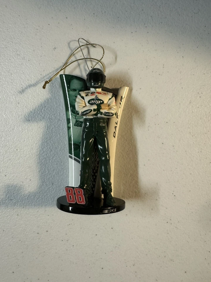 (4) Adornos de Navidad Dale Earnhardt Jr Foto 1 de 4