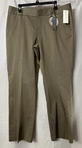 NWT Dockers Favorite Fit Mid Rise Jacklynn Iron Free Womens Pants Plus Size 14 - Picture 1 of 11