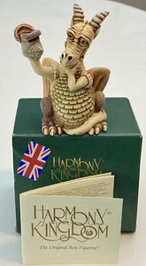 Harmony Kingdom 2005 Tour de Force Dragon w/Knights Helmet. Made in the UK. - Picture 1 of 12