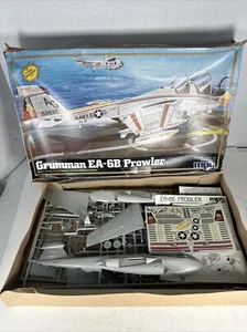 MPC Grumman EA-6B Prowler #4553 1:48 Kit CIB Unbuilt ~ T605 - Bild 1 von 7