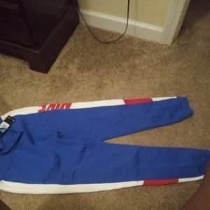 New Nike Big Boys Core Amplify Sportswear Pants Choose Size MSRP $45 - Picture 1 of 2