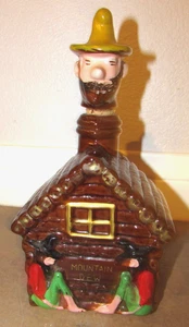Botella decantadora de whisky Mountain Dew Hillbilly Log Cabin de colección con tapón - Imagen 1 de 5