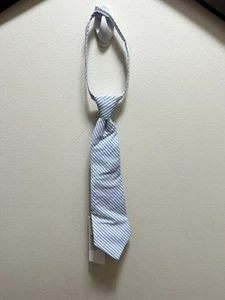 JANIE AND JACK NWT Boys Seersucker Blue And White Striped Tie 0-24m 100% Cotton - Picture 1 of 4
