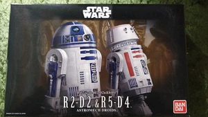 Kit Modelo Bandai 1:12 - Star Wars R2-D2 y R5-D4 Nuevo en Caja - Imagen 1 de 1
