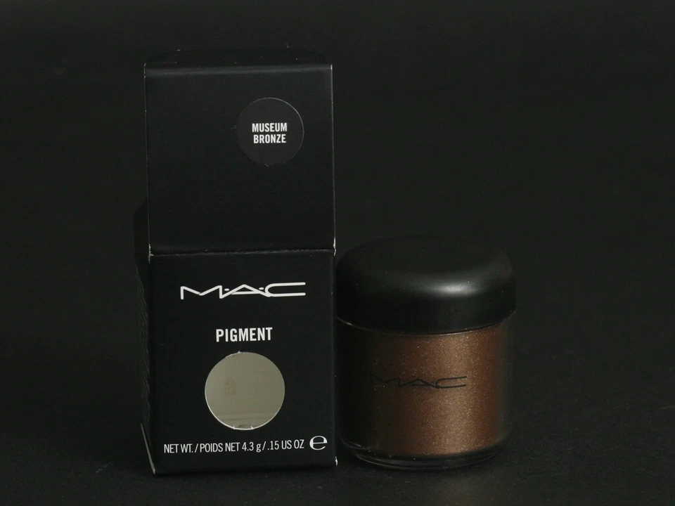 MAC PIGMENT - MUSEUM BRONZE 4.3G (A48) - BNIB - Image 1 of 1