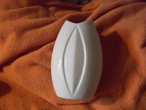 KPM Royal Vase 13,5 cm, weiß, perfekter Zustand. - Bild 1 von 7