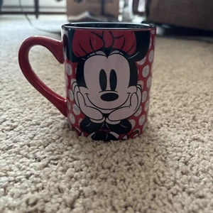 Disney Minnie Mouse 20 oz Ceramic Mug Coffee Mug Red - Picture 1 of 2