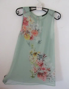 transparentes Damentop von Sisley, Gr. 40-42, zartes Grün mit Blumenmuster - Bild 1 von 9