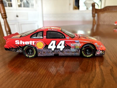 1998 Тони Стюарт No44 Busch Elite No1092 красный - Изображение 1 из 3