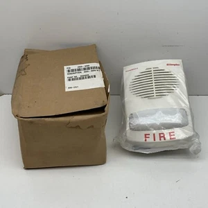 Simplex 4903-9359 Altoparlante strobo bianco 24VDC - Foto 1 di 15