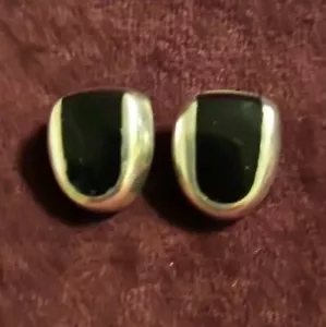 Vintage Sterling 925 Onyx Modernist Cabachon Clip-on Earrings - Picture 1 of 6