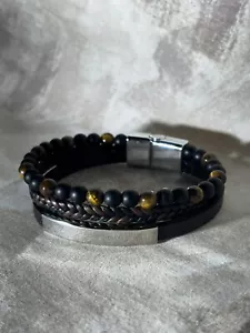 Modern Stainless Steel Bracelet with Engravable with your custom Text - Picture 1 of 6