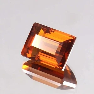 Top Quality Ceylon Fanta 9.52 Ct Orange Sapphire Loose Baguette Cut Gemstone - Picture 1 of 4