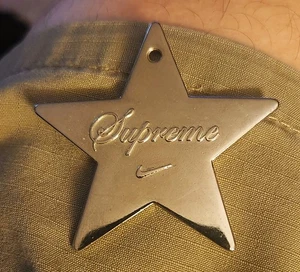 Nike Air Force 1 Hangtag/Keychain From 2001-2002 AF1 Supreme Releases RARE! - Bild 1 von 2