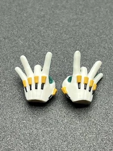 SH Figuarts Izuku Midoriya Plus Ultra Option Parts Delaware Smash Hands Set - Imagen 1 de 6