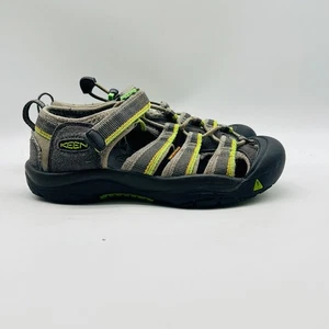 Keen Shoes Boys 2Y Gray Green Camo Hiking Sandals Newport H2Waterproof Sneakers - Picture 1 of 10