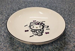 NEW 2024 Hello Kitty 9" pasta serving bowl mummy skull pumpkin 46 oz - Picture 1 of 7