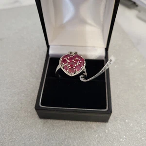 Giuseppe 'Pippo' Perez Ruby Cluster ring in Platinum over Sterling Silver 'M' - Picture 1 of 7