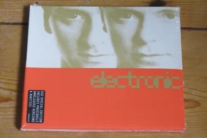 NEW/SEALED - ELECTRONIC 2 CD deluxe special edition (Johnny Marr/Bernard Sumner) - Picture 1 of 2