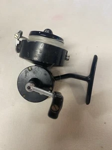 Vintage Garcia Mitchell 304 Spinning Fishing Reel Works - Picture 1 of 2