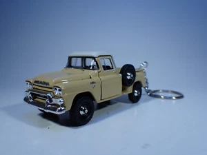 keychain  '58 STEPSIDE 4 x4 pickup 1958 GMC stepside 4 x 4   truck  key chain - Picture 1 of 4