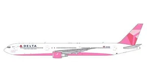 GEMINI DELTA 767-400 1/400 EVELYN H LAUDER PINK PLANE N845MH - Picture 1 of 2